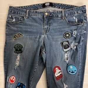Torrid Star Wars Patched Distressed Boyfriend Blue Jeans Size 20S
